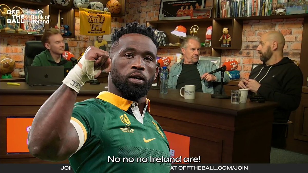 🗣️ 'You don't agree South Africa are the best team in the world?' 🗣️ 'No! Ireland are!' Gregor Paul has no hesitation in naming the best team in the world, and the back to back World Champion Springboks barely make it in third! | ☘️🇳🇿🇿🇦 Bank of Ireland | #NeverStopCompeting