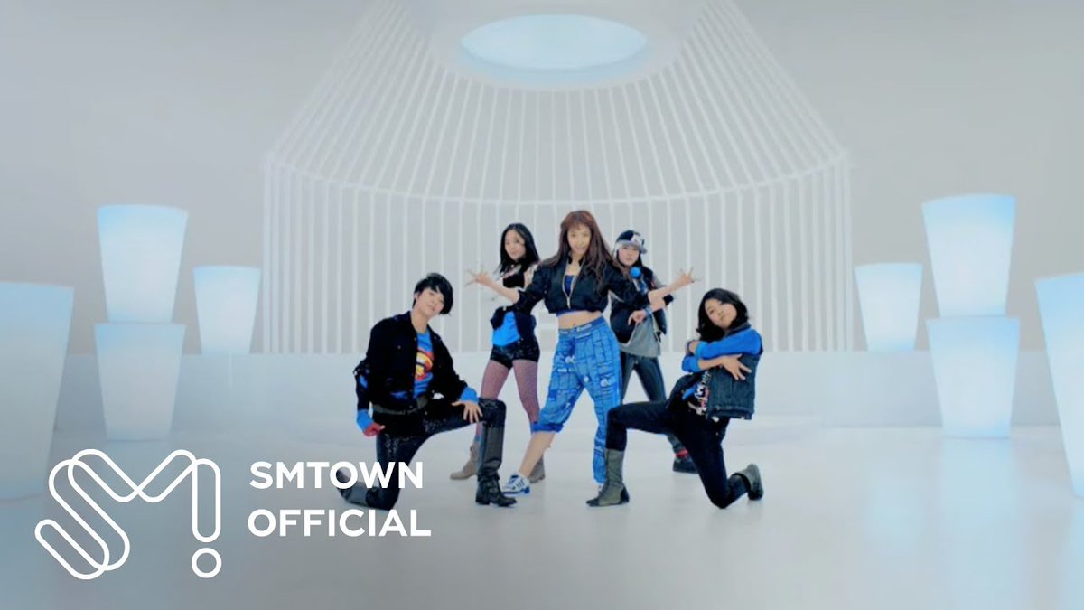 15 years ago today, f(x) released their 1st Single Album ‘Chu~♡’ with the title track of the same name