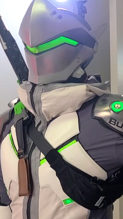We couldn’t have recreated this iconic trend without our amazing Overwatch cosplayers 🫶 Shout out to everyone who joined us for our Mannequin Challenge video! More to come Nov 11 👀