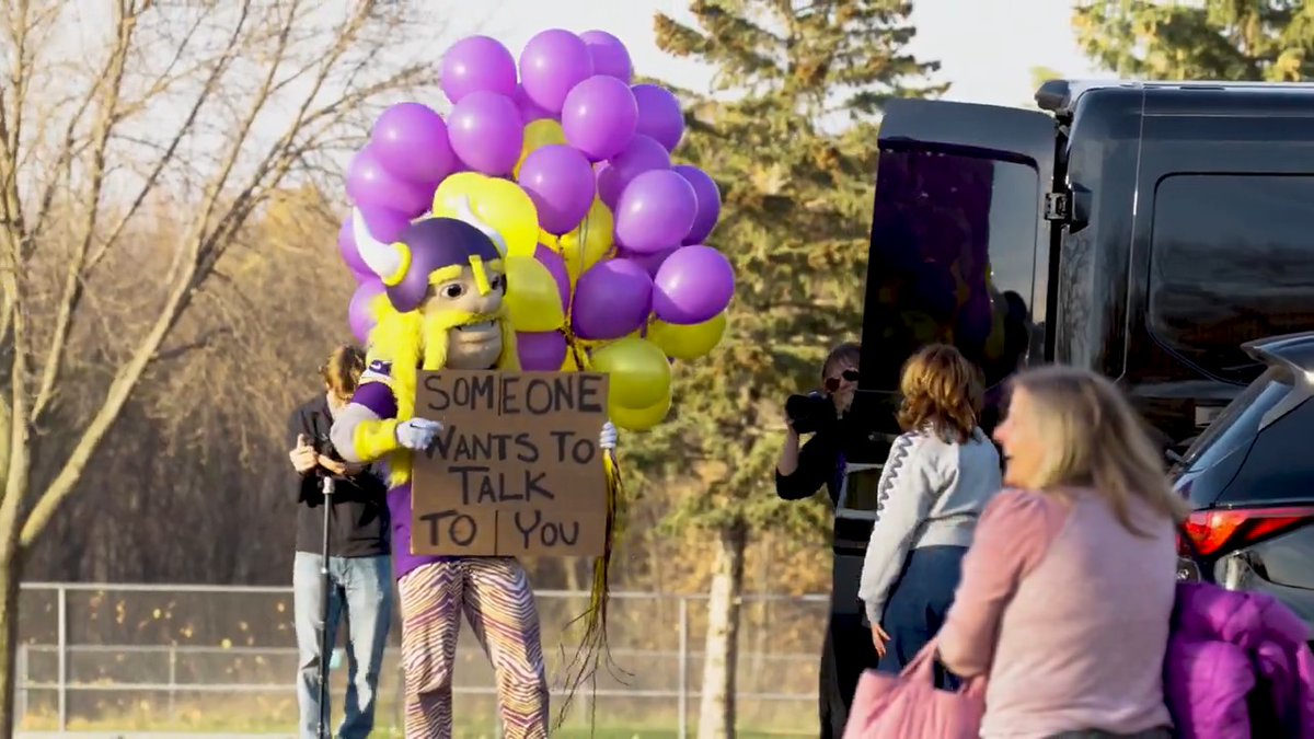 Betsy Fine - longtime #Vikings fan and public educator - was recently surprised with the news that she's our 2024 Fan of the Year. 📰: