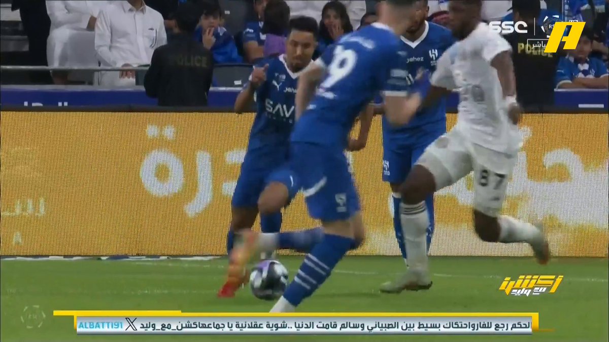 عبدالعزيز الزلال: هناك تحديات يواجهها الهلال وحديث جيسوس وفقاً لها .. التحديات وصلت للمفاصل #أكشن_مع_وليد #الهلال_الاتفاق يأتيكم يوميًا الـ11:30بتوقيت السعودية يمكنكم متابعة الحلقة مباشرة