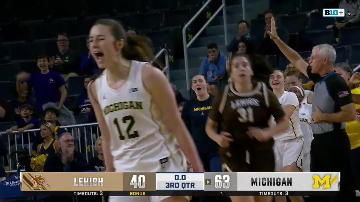 That's how you end a quarter, Syla Swords #GoBlue