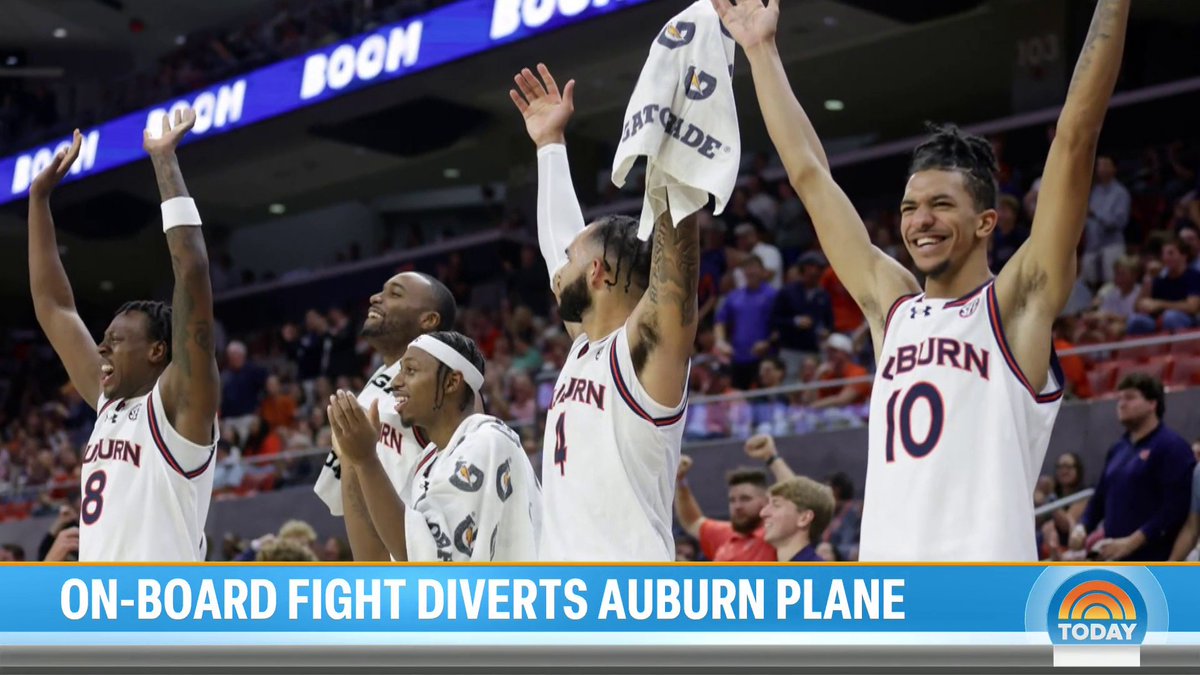 The plane carrying Auburn University’s men's basketball team was forced to turn around after at least two players got into a fight.