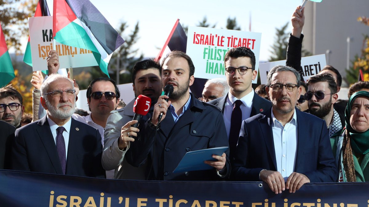 "Sayın bakan! Mızrak çuvala sığmıyor! Ticaretiniz söylediklerinize uymuyor!" Ömer Faruk Çağrıcı