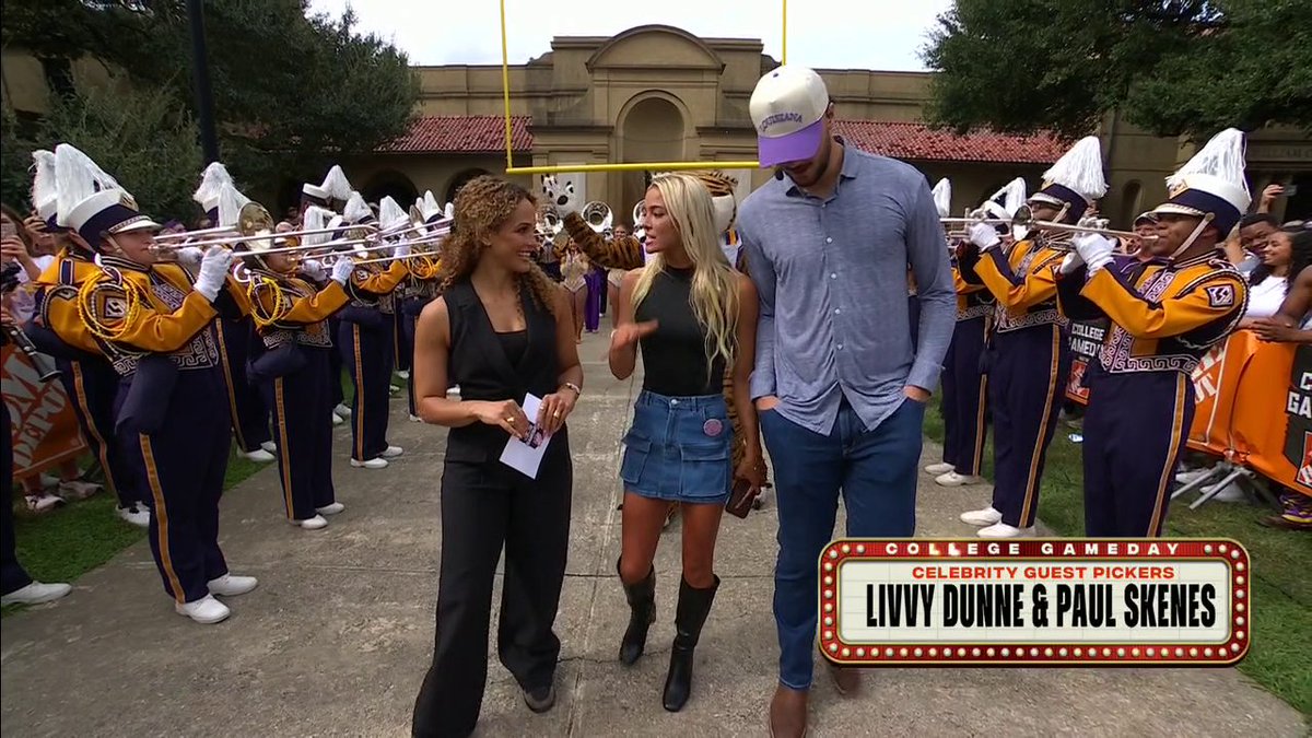 Wheels Up brought LSU National Champions Olivia Dunne and Paul Skenes back to Death Valley to make their picks 🐯