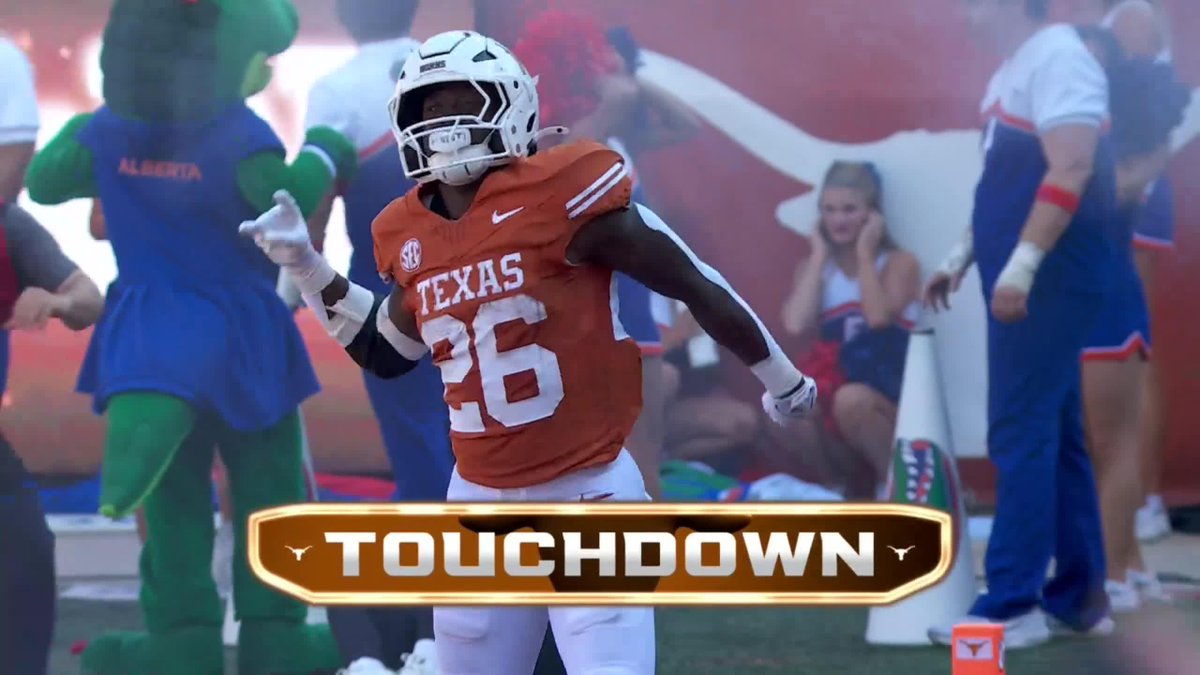 Texas is rolling over the Gators 😤