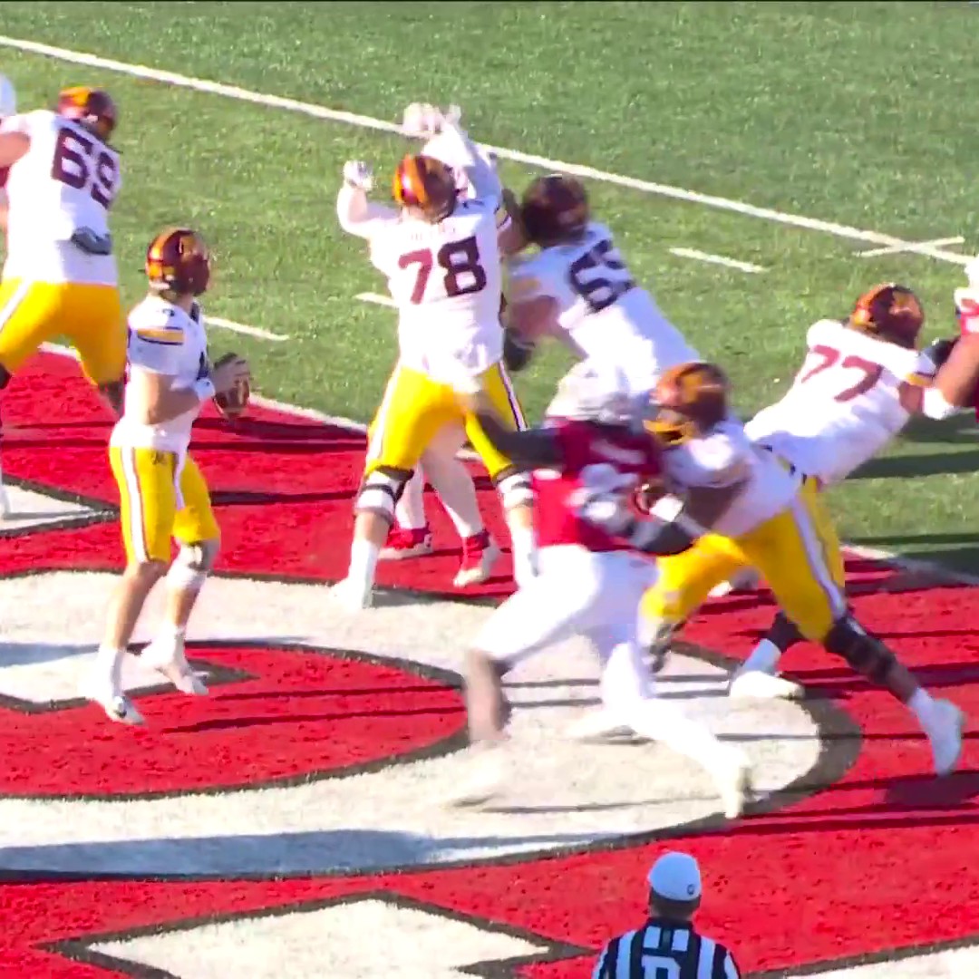 Come for the Rutgers safety, stay for the celebration! 😤 Rutgers Football 🪓
