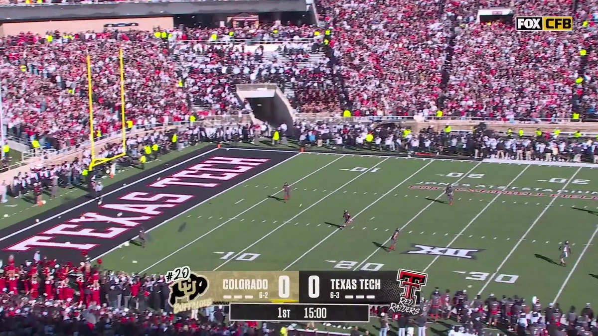 We have kickoff and the TORTILLAS ARE FLYING 🌯🔴⚫️ Texas Tech Football | Texas Tech Red Raiders
