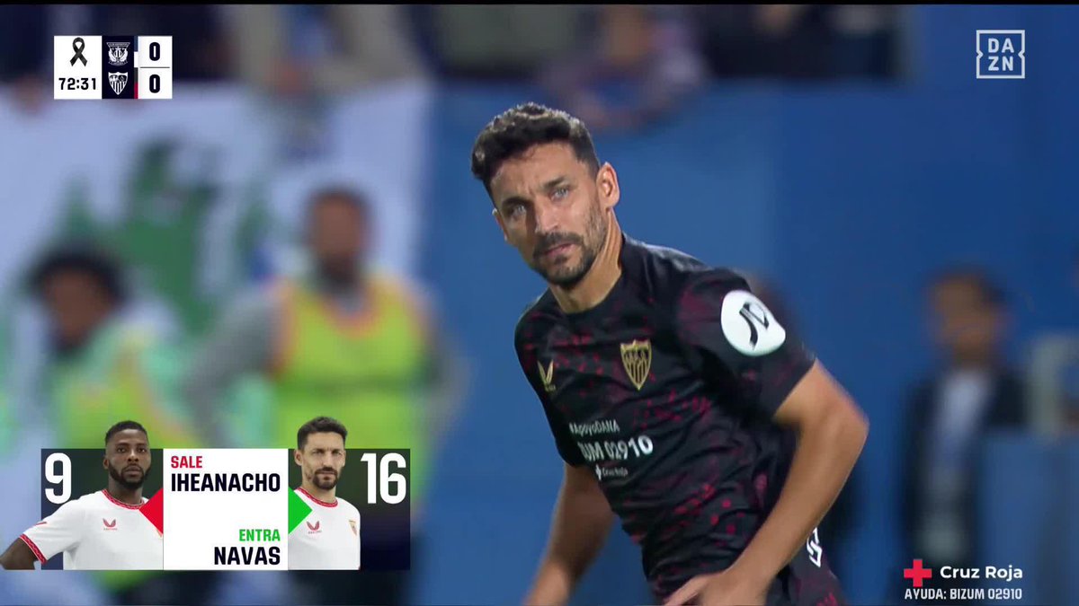 Historia del Sevilla Fútbol Club y del fútbol español 👏🏻👏🏻👏🏻 Jesús Navas cumple 700 partidos oficiales con el equipo de su vida ❤️ #LALIGAenDAZN ⚽