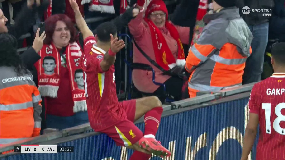 Mohamed Salah makes it 2-0 🤩 📺 TNT Sports &amp; discovery+ UK