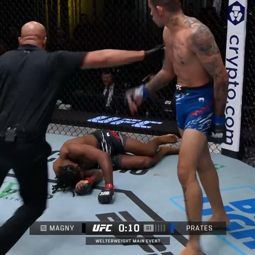 Carlos Prates has knocked out his last TEN opponents... 👀 Problem for the division? #UFCVegas100