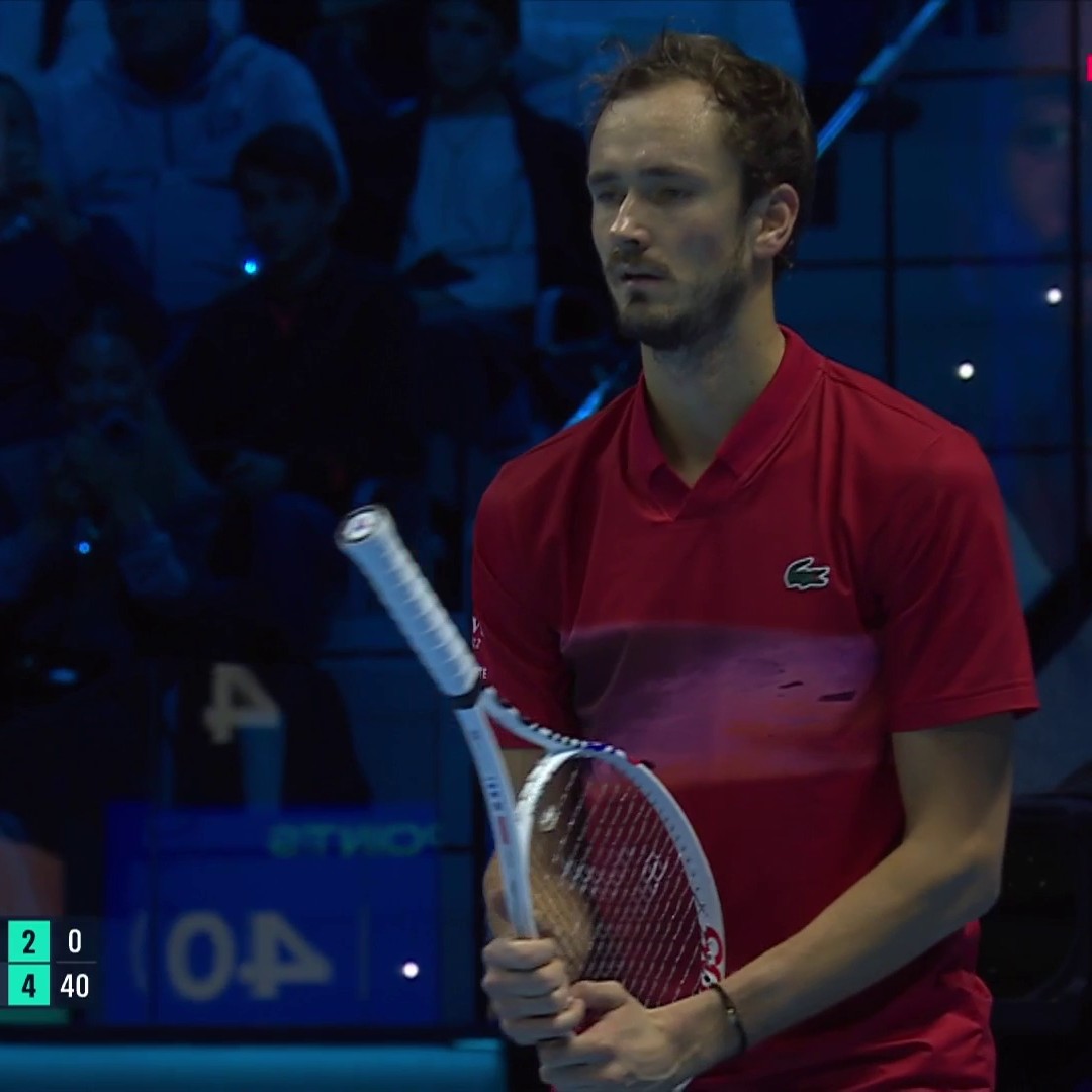 Mais là il chie à la gueule de Benoît Paire prime hein