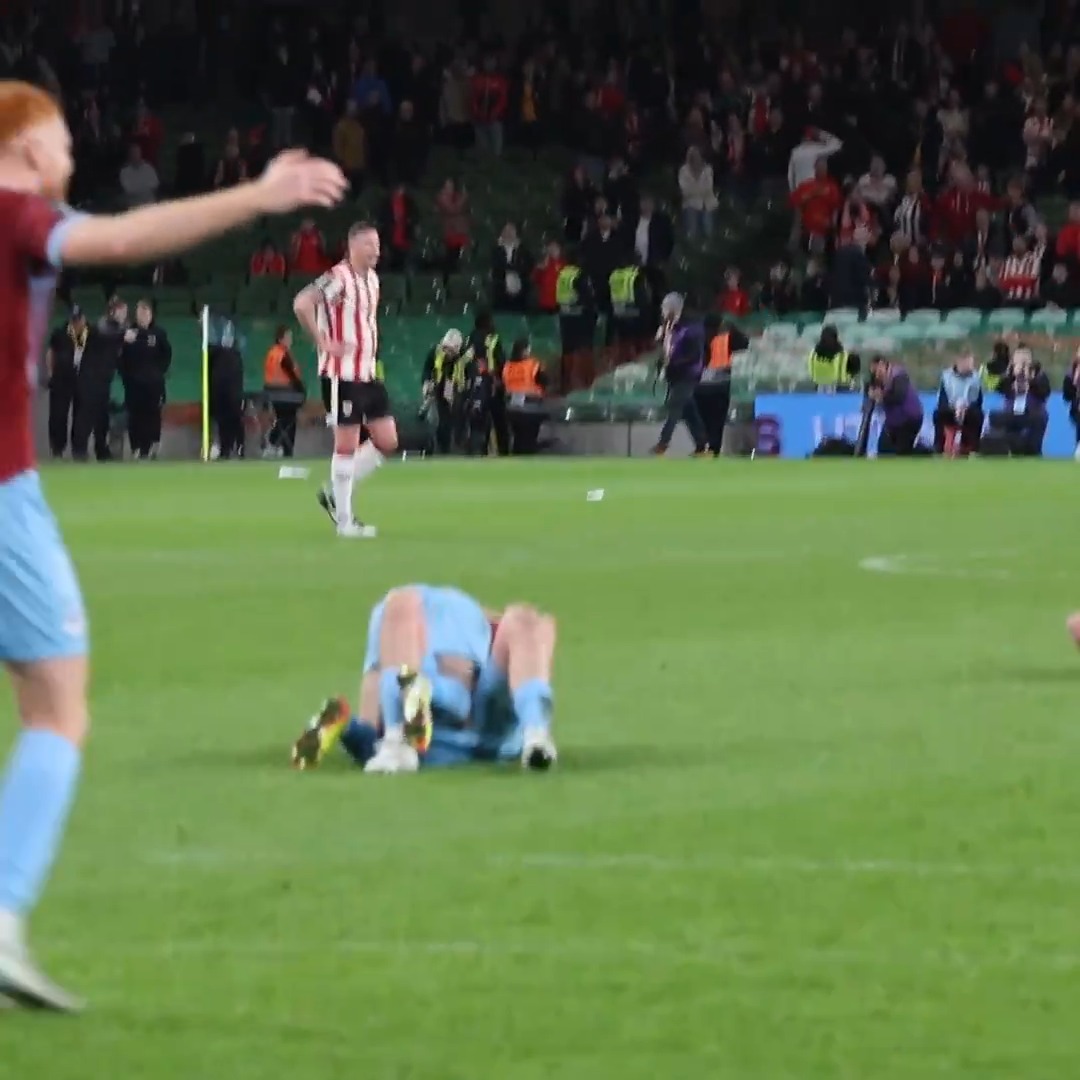 Those FT scenes 😍 #FAICup | Drogheda United F.C.