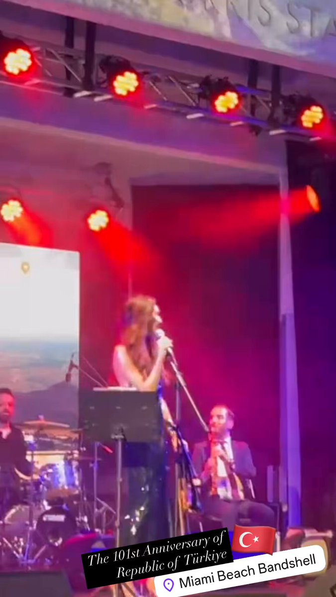 ✨🇹🇷 Honored to celebrate the 101st Anniversary of the Republic of Türkiye with an unforgettable performance at @miamibandshell ! So grateful to share our culture and music with everyone in Miami. #RepublicDay #Turkey101 #MiamiConcert #TurkishMusic #CelebrateTurkey #MiamiBeach #EcemUzgor