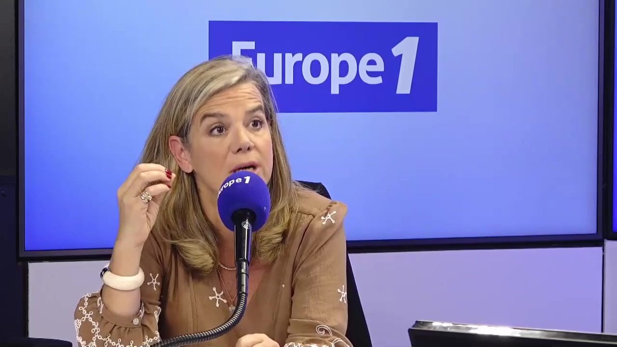 #11Novembre : "Je trouve cela terrifiant cet oubli du conflit 14/18. C'est une défaite de l'éducation nationale" déclare Gabrielle Cluzel dans #Europe1SoirWE avec Pascale de La Tour sur #Europe1
