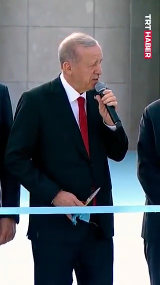 Cumhurbaşkanı Erdoğan, Atatürk Kültür, Dil ve Tarih Yüksek Kurumu'nun açılışını yaptı.