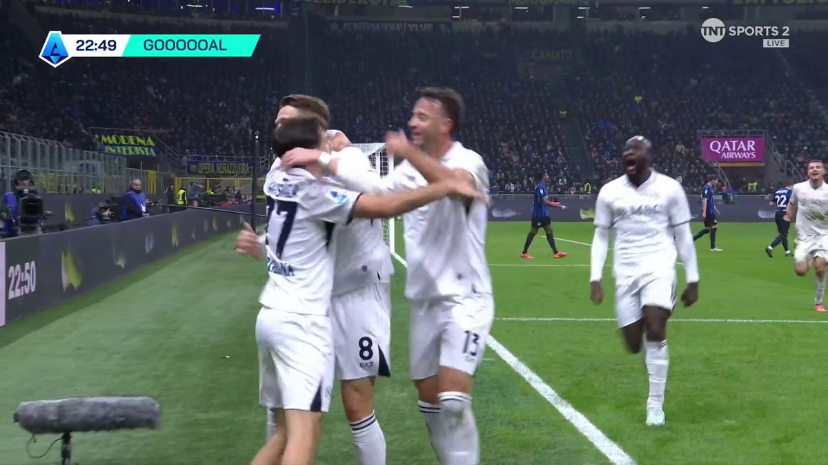 Right place, right time ๐ฏ Scott McTominay fires Napoli ahead against the reigning Serie A champions โญ ๐บ TNT Sports & discovery+ UK
