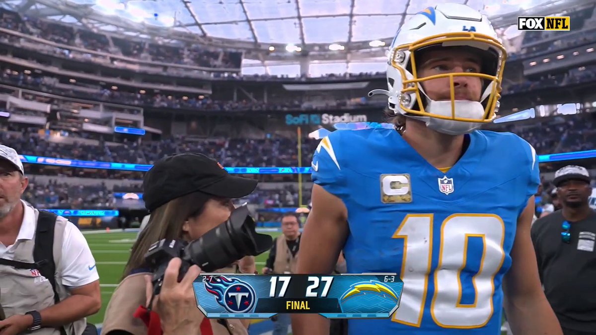 A 6-3 start for the Herbie and Harbaugh ⚡️⚡️@Chargers