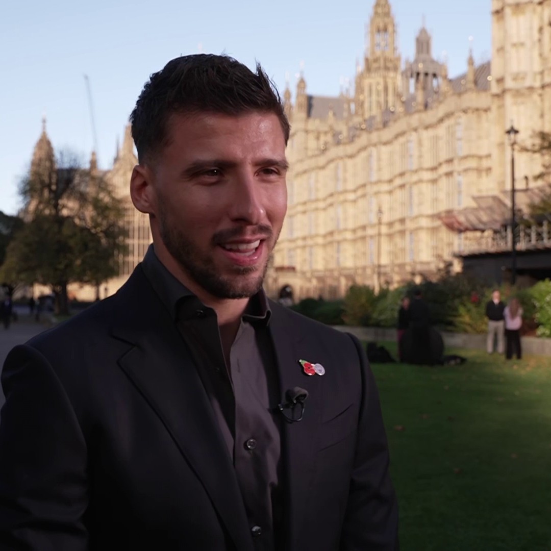 "I wish him well but not too well" 😅 Ruben Dias on Ruben Amorim's appointment as Manchester United manager 🇵🇹