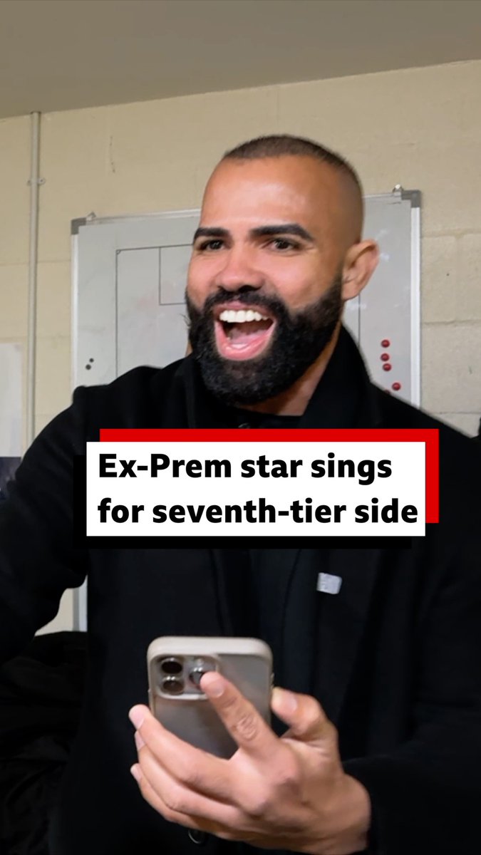 Brazil star Sandro meets his new team-mates at Harborough Town 🎶🤣 The ex-Spurs midfielder has come out of retirement to join the FA Cup hopefuls. Read more: