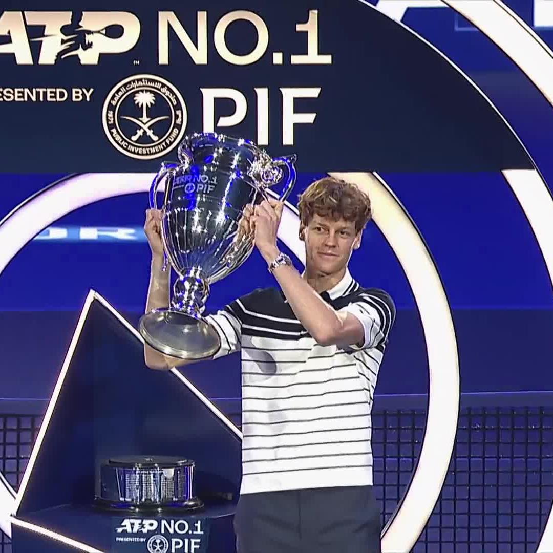 Australian Open ๐ Rotterdam ๐ Miami ๐ Halle ๐ ATP World No.1 ๐ฅ Cincinnati ๐ US Open ๐ Shanghai ๐ ATP YEAR-END NO.1 ๐ Jannik Sinnerโs 2024 was a year to remember - and heโs not done yet ๐