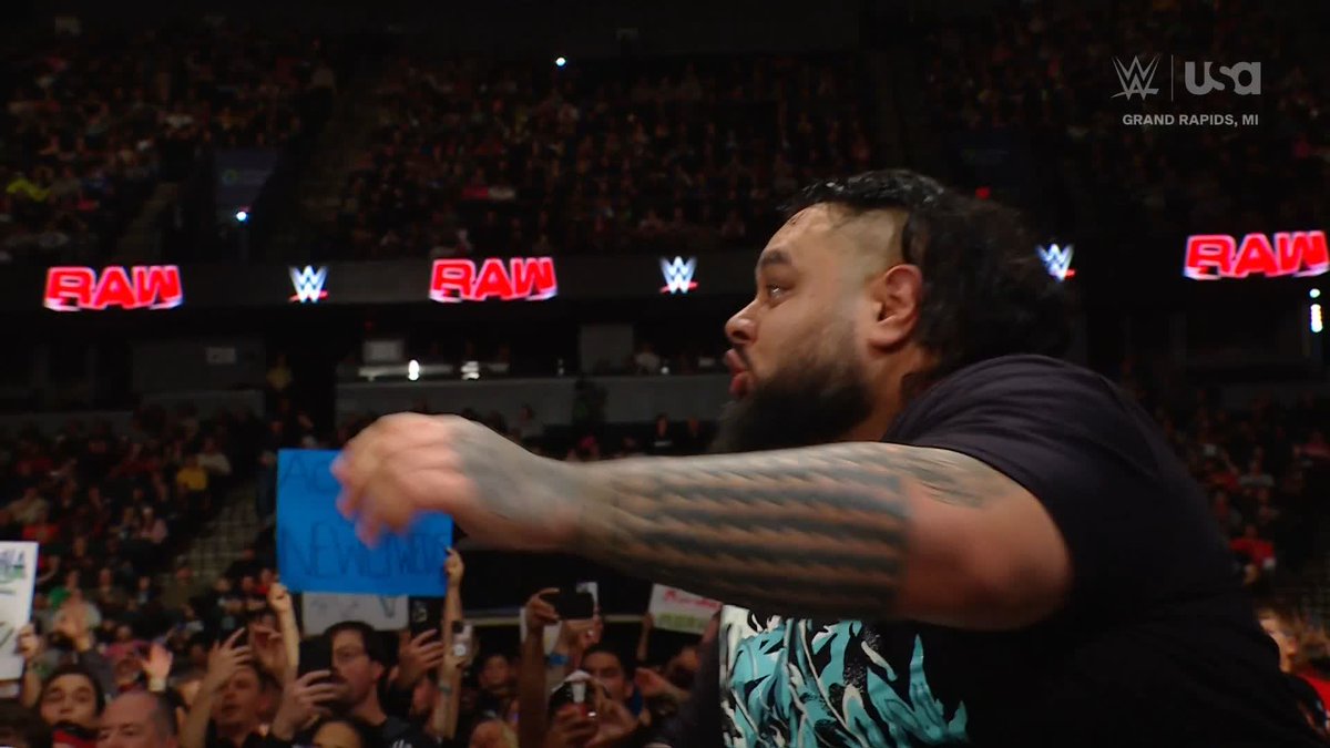 BRONSON REED vs. SETH ROLLINS vs. SECURITY! #WWERaw