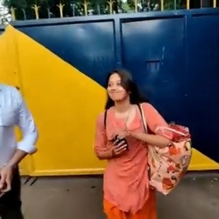 Marathi actress Ketaki Chitale was arrested in 2022 for sharing a poem on social media criticizing Sharad Pawar. 1) Over 40 days in jail 2) 22 FIRs 3) Scrapped Sec 66A of IT Act 2000 was applied to her. This is what real DICTATORSHIP looks like
