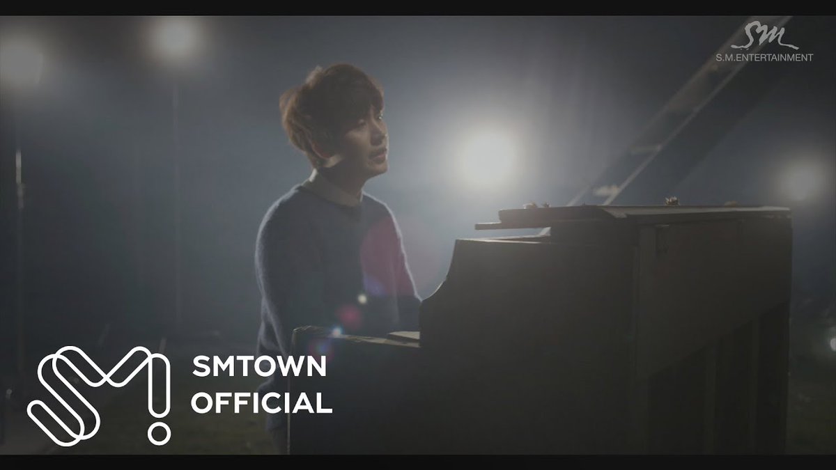 10 years ago today, KYUHYUN debuted as a soloist with his 1st Mini Album ‘At Gwanghwamun’ with the title track of the same name.