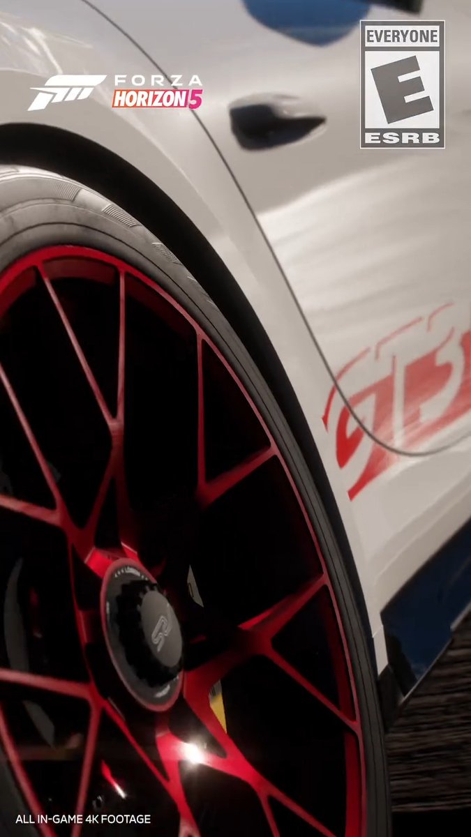 Who’s heading out to capture some Porsche moments today?