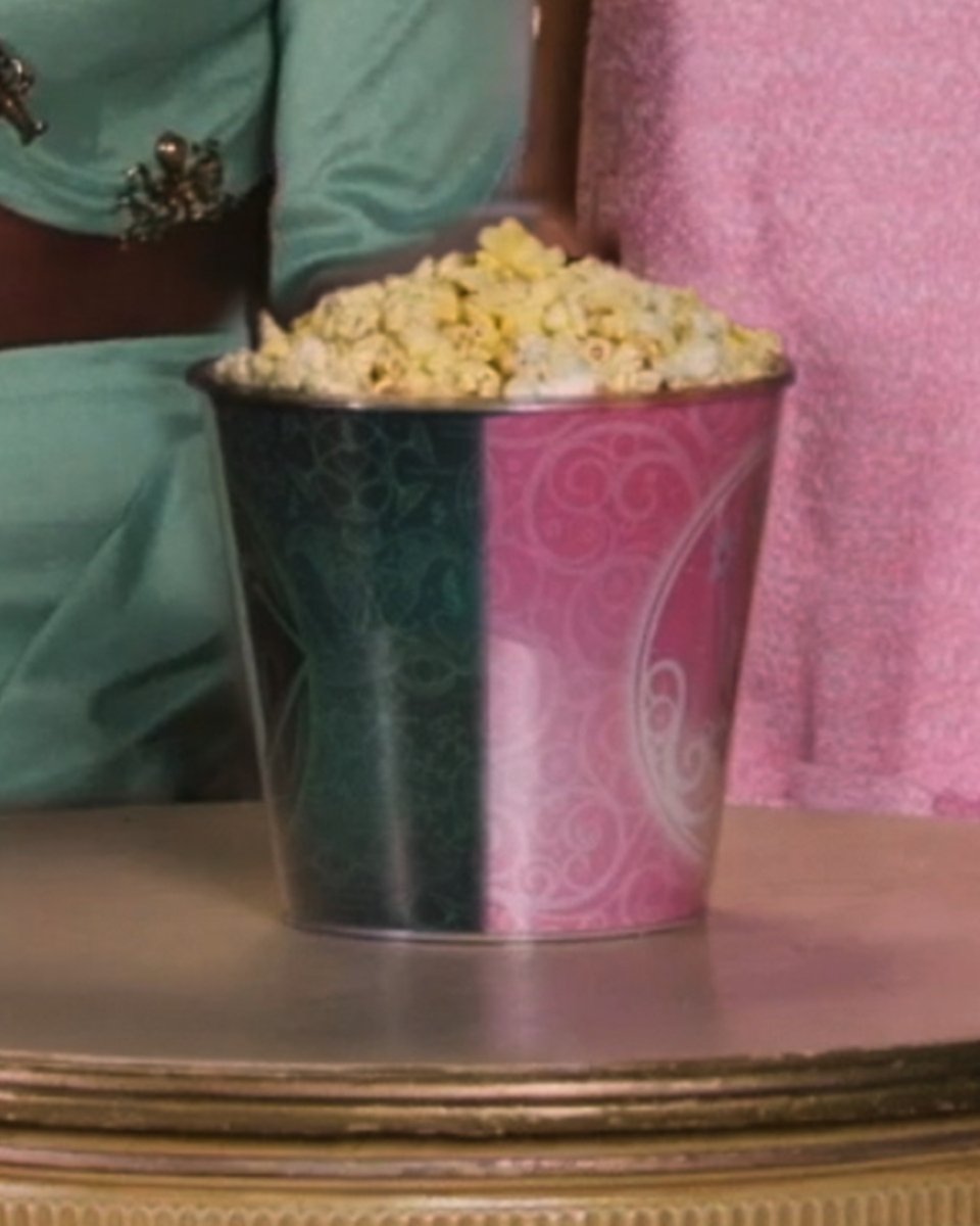 The magic is in your hands! 🍿🪄 Get your tickets now for #WickedMovie: