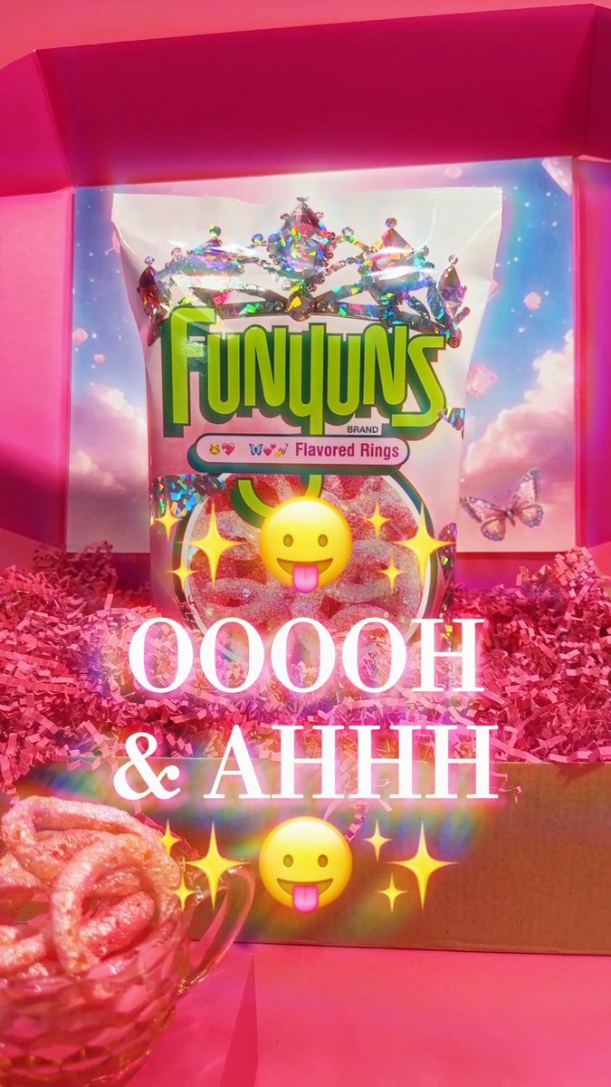 I🔊 SOUND ON!! 🔊 Drop a 👑 (or a bunch of 👑) in the comments and you may be sent a bag of Funyuns to glitter-ize as well as a decorative ✨princess bag✨