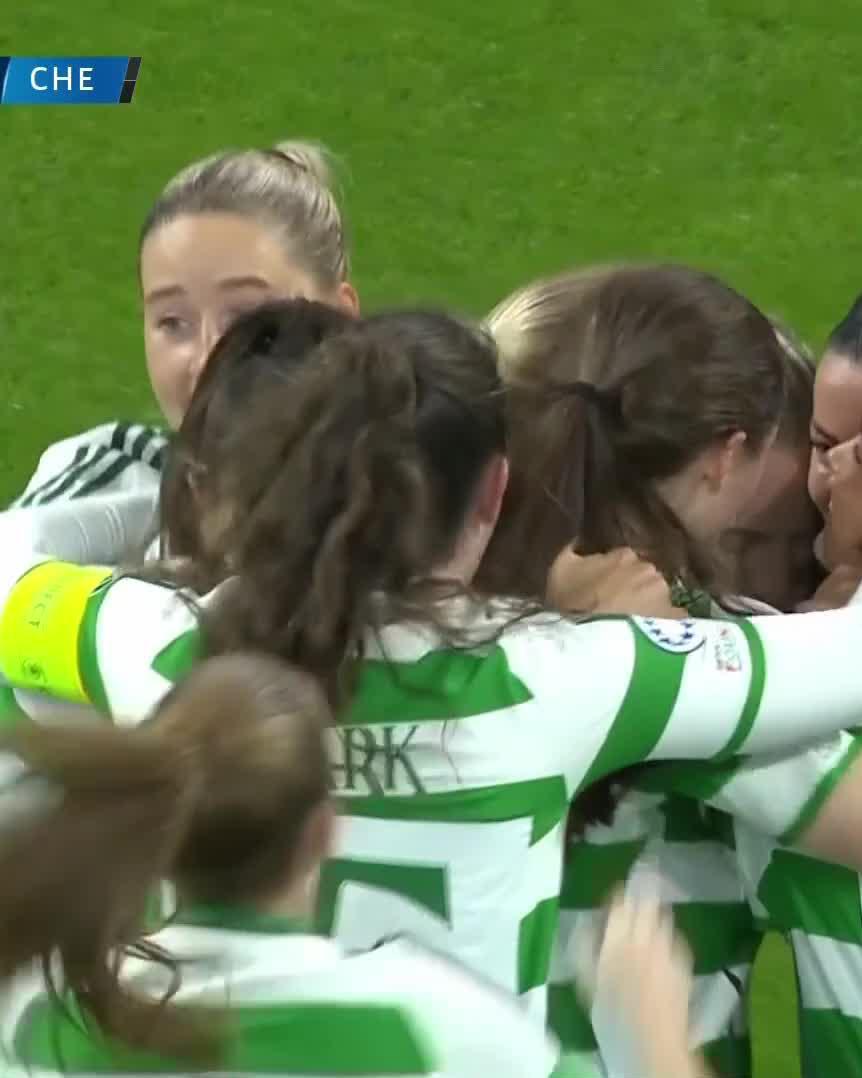 The moment we made another piece of history here at Paradise 😅 #CelticChelsea | #UWCL | #CelticFC🍀
