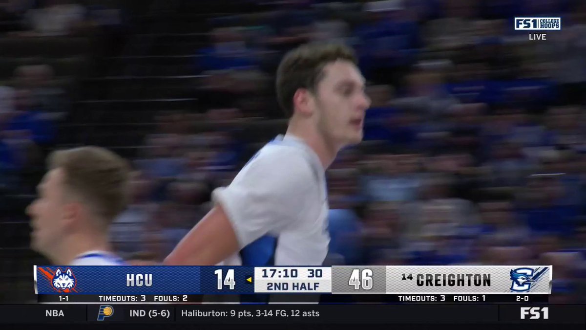 RYAN KALKBRENNER’S DOMINANCE CONTINUES 😤 (via FOX College Hoops)