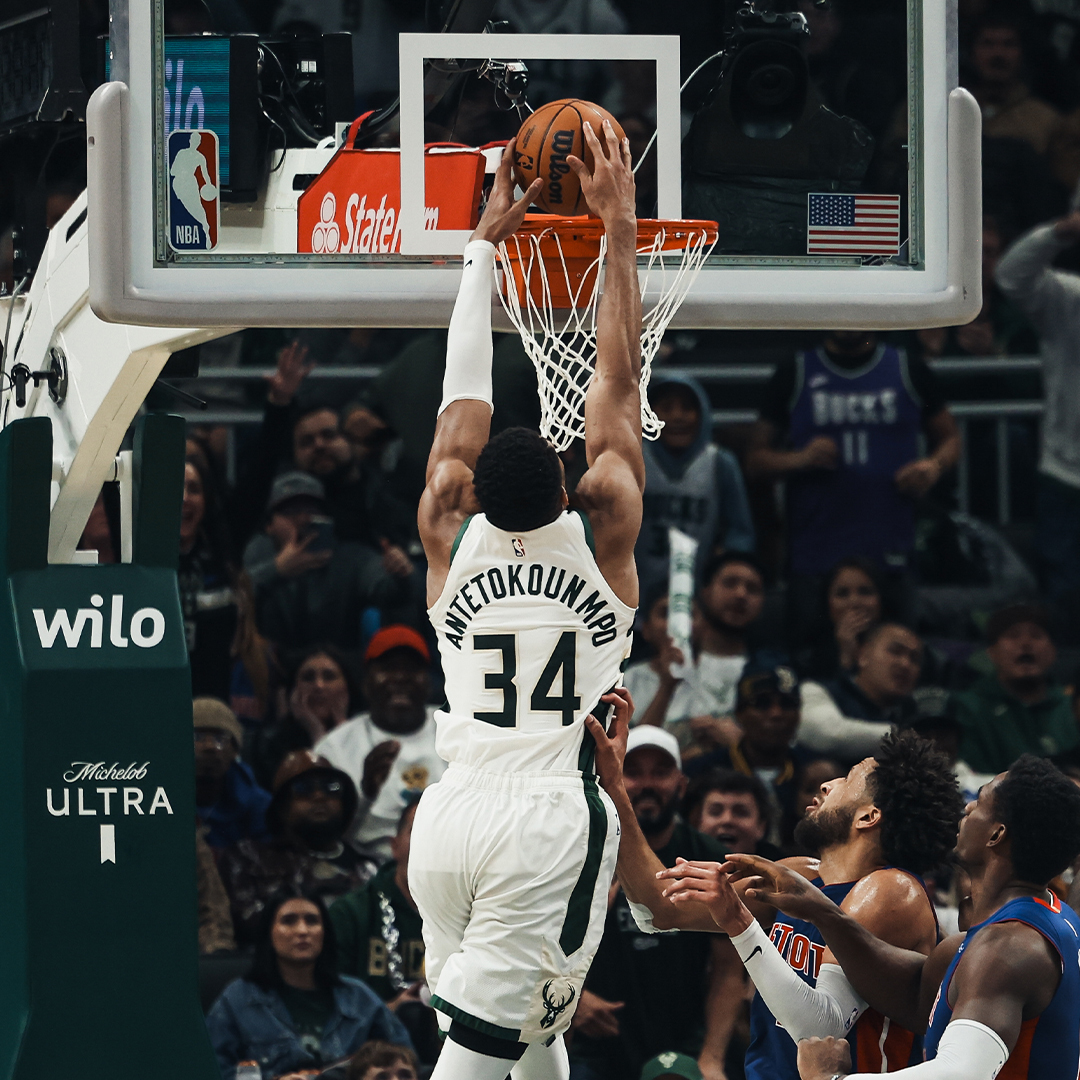 What a freakish stat line from Giannis. 59 PTS | 14 REB | 7 AST | 3 BLK | 2 STL | 62% FG