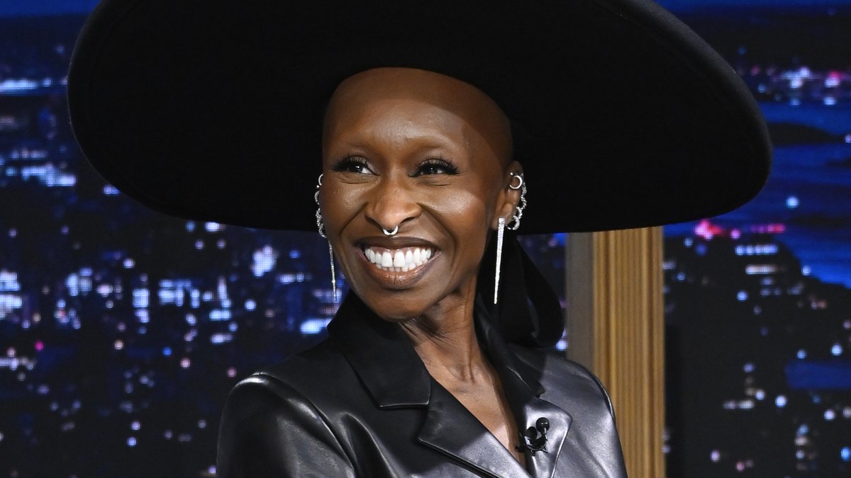Cynthia Erivo showcases her incredible vocals by performing the iconic riff from Wicked: For Good! #FallonTonight