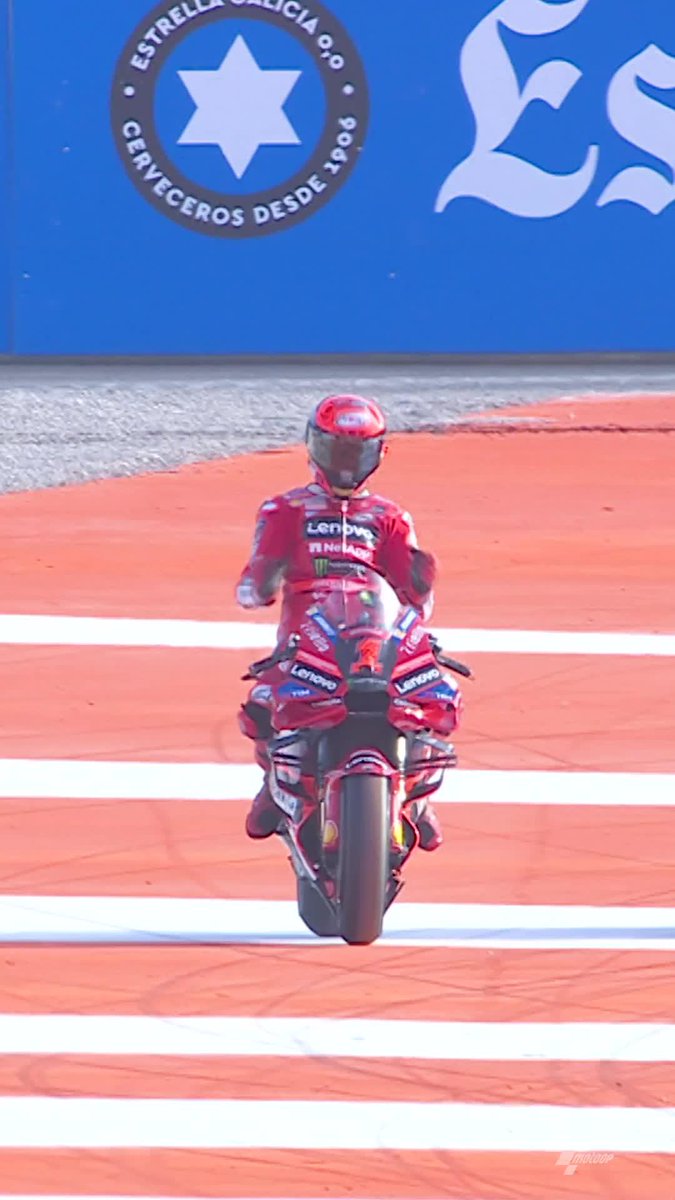 Back-to-back glory for Pecco Bagnaia in Valencia! 🏆🏆 This is how the 2023 #MotoGP World Champ retained the number "1" on his bike! 👑 #SolidarityGP 🏁