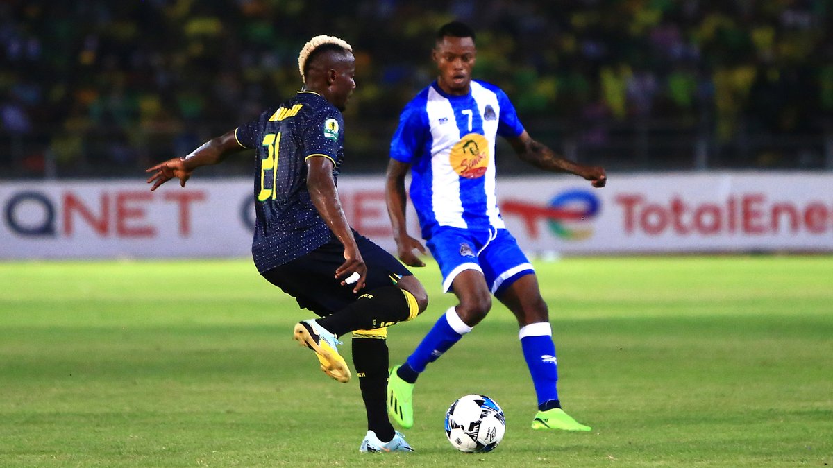 Throwback to Young Africans SC vs TP Mazembe in the 2022/23 #TotalEnergiesCAFCC. 🌟 How will it go this time in the 2024/25 #TotalEnergiesCAFCL? 👀