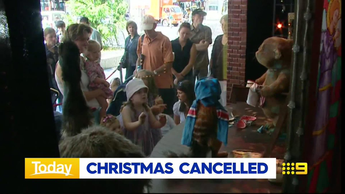 Myer's traditional Christmas window opening reveal in Melbourne on Sunday has been cancelled over safety fears after planned protests. #9News DETAILS: