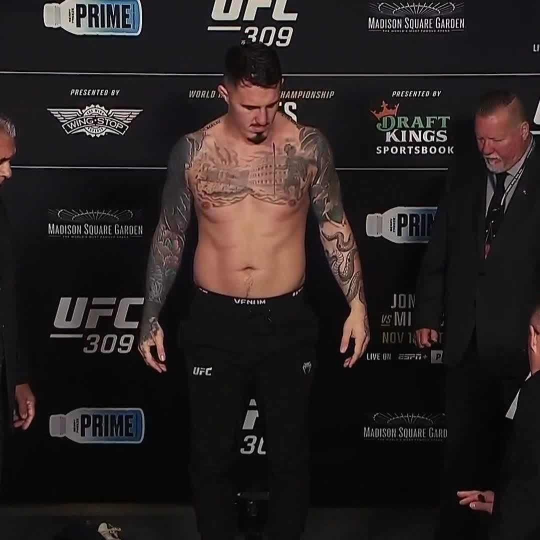 TOM ASPINALL VALIDE LA PESÉE ! 115,6KG. 💥 #ufc309
