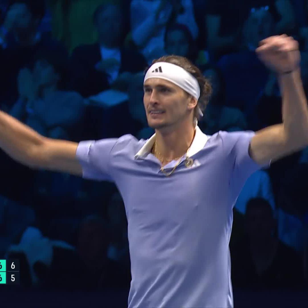 sjjdjdkckckckfkd Djokovic qui a dû rivaliser pendant 15 ans avec Thanos pendant que Sinner doit lutter avec un demi-mongolien