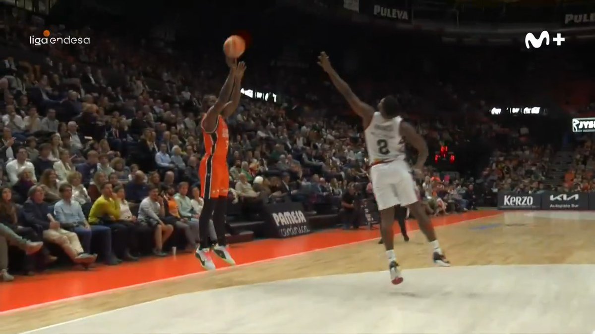El primer cuarto de Valencia Basket Club ante Casademont Zaragoza 🔥 27 puntos ❌ 0/1 T2 🎯 9/18 T3