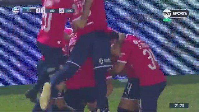 Como le explicas al hincha de Boca que este tipo es el mismo que tienen ellos hoy en dia? Pd: estoy seguro que nadie se acordaba de este gol, me incluyo