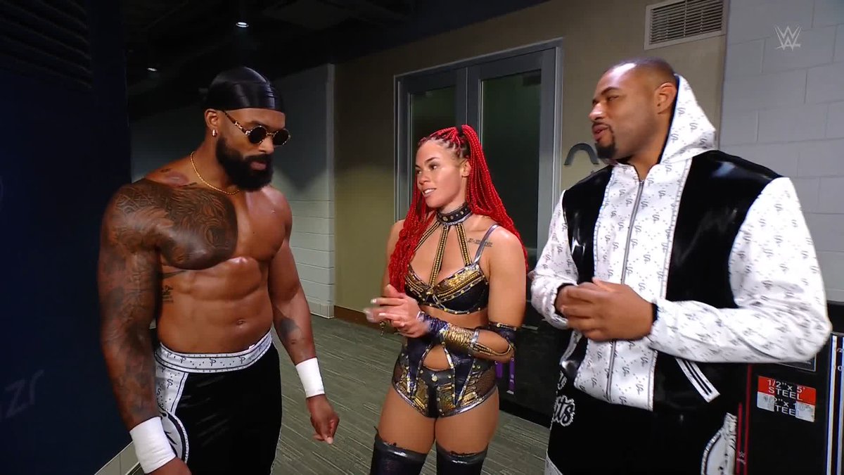 Watch your back,CHELSEA GREEN and Slaygent P! 😡 Michin has B-Fab's back 💪 #SmackDown