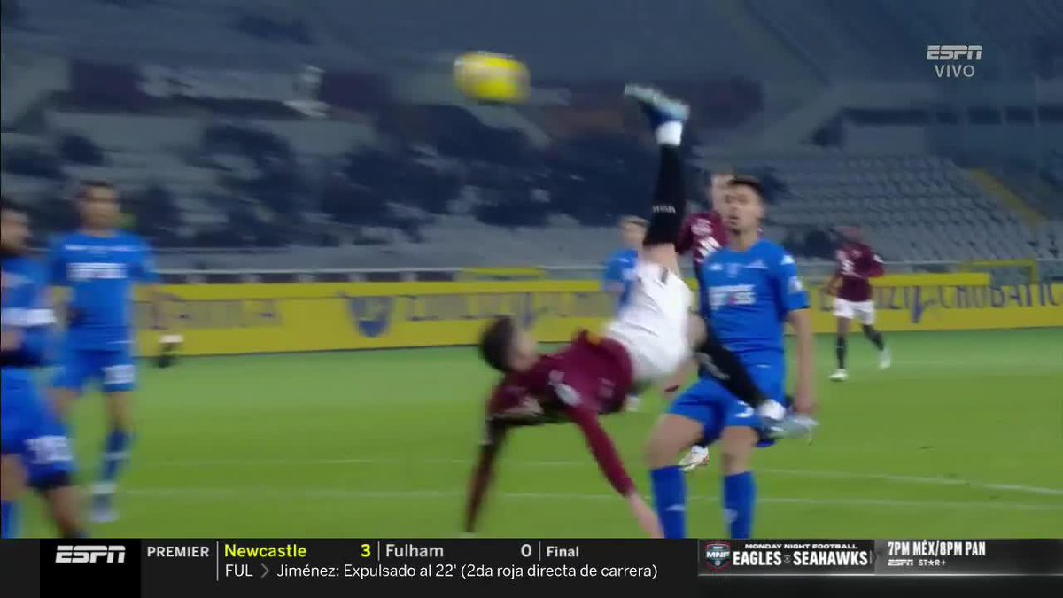 Te imaginas meter este golazo y que se anule