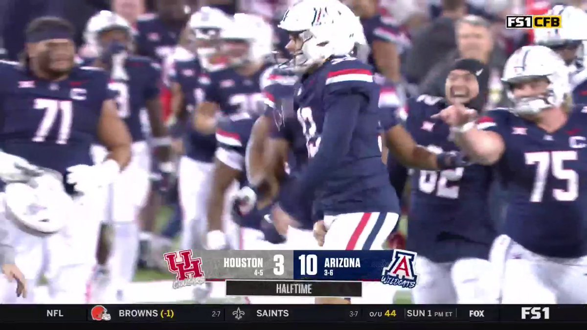 Arizona’s kicker from 62 yards out? MONEY.