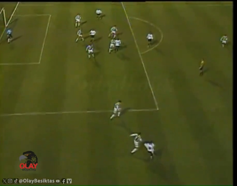 Yıllarca Beşiktaş'ın şampiyonlukları nasıl mı çalındı? Bakınız bir Fenerbahçe derbisinde Beşiktaş aleyhine verilen ofsayt kararı!