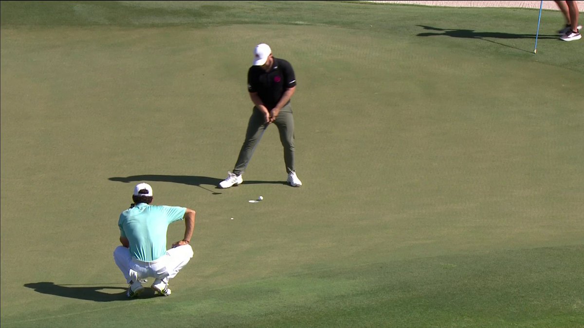 Hatton misses a putt from a foot! 😲 We've all been there 😅