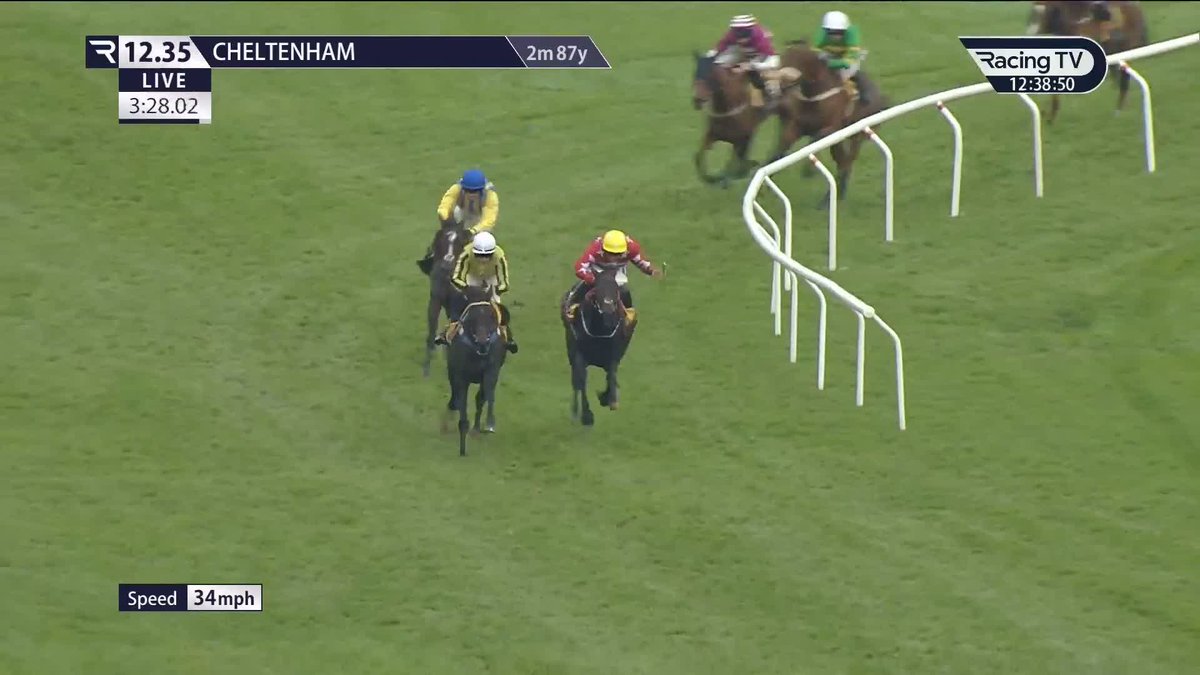 👀 James Owen after East India Dock: “We’ve got one at home that might be better than this fella - that’s Lavender Hill Mob. “He was better on the Flat, he schools well, and he goes on soft ground. “He’ll be running in early December.” One to watch.
