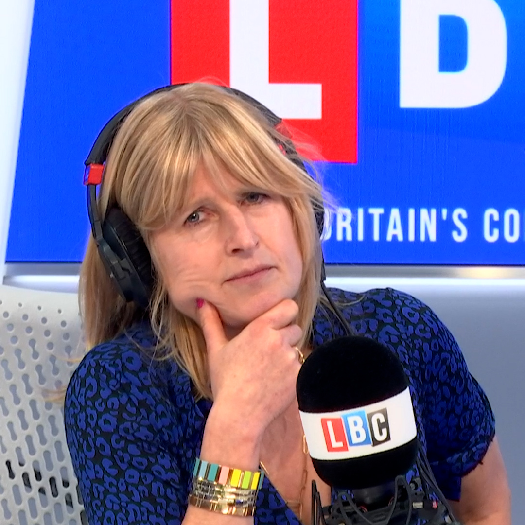 'I've got a funeral to attend because of this Budget.' 'Who do you blame for that?' 'Well, I know who he blames...' Farmer Olly harrison 🥛🍔🌱AccidentalYoutuber tells Rachel Johnson that he knows of 'four farmers' who have 'taken their lives' as a result of Rachel Reeves' Budget.
