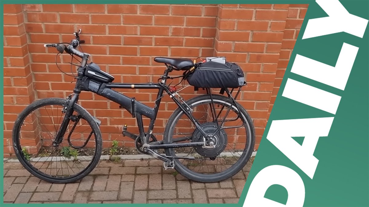 Un YouTuber a recyclé des batteries de cigarettes électroniques pour faire un vélo électrique !